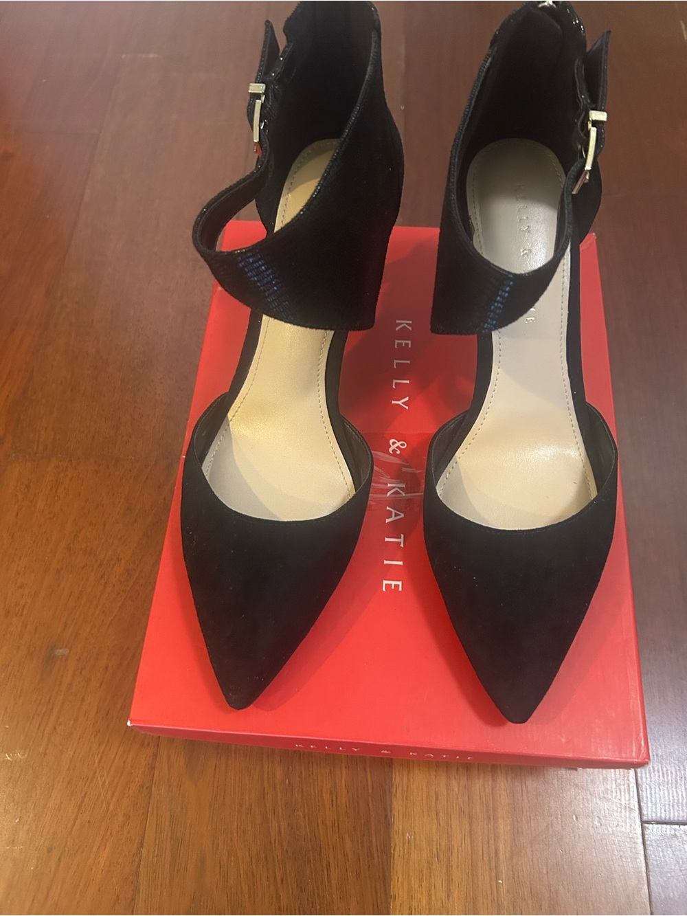Kelly & Katie Black Pointed Ankle-Strap Pumps 9.5